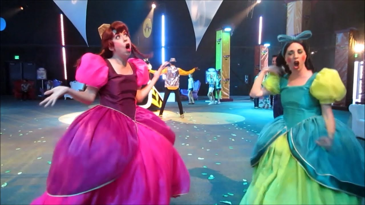 Anastasia and Drizella Dancing