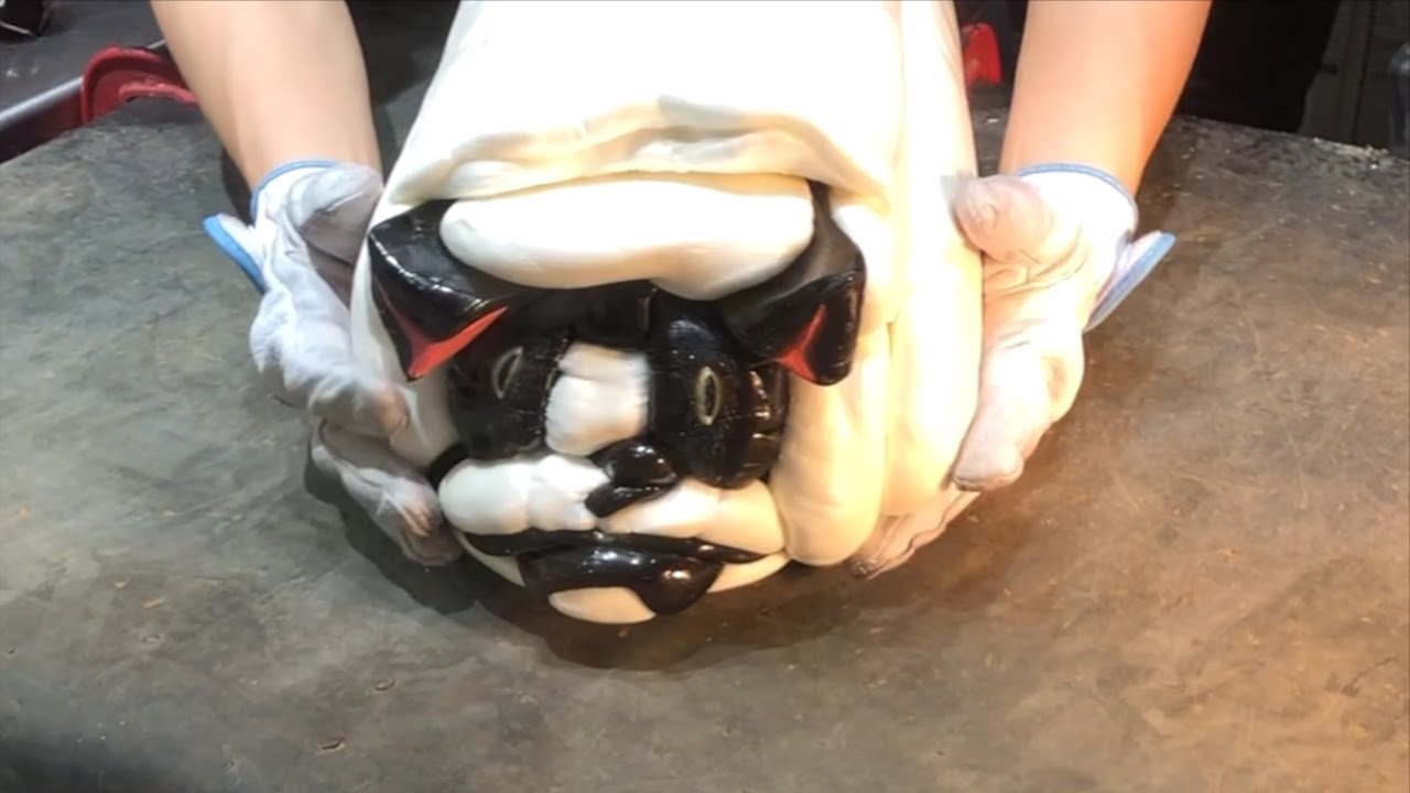【PAPABUBBLE】How to Make Bulldog Amezaiku in Japan Happy birthday【candy making videos】