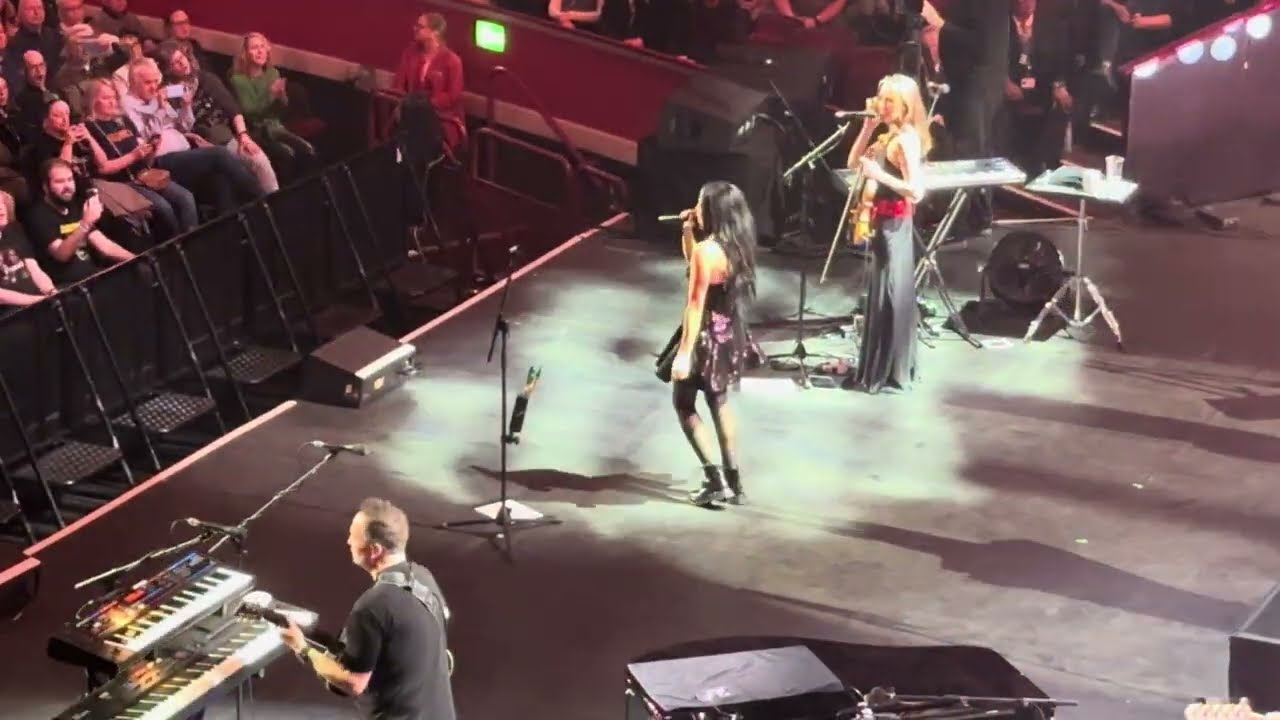 The Corrs - Radio - Live at the Royal Albert Hall (London) - 28/03/2025