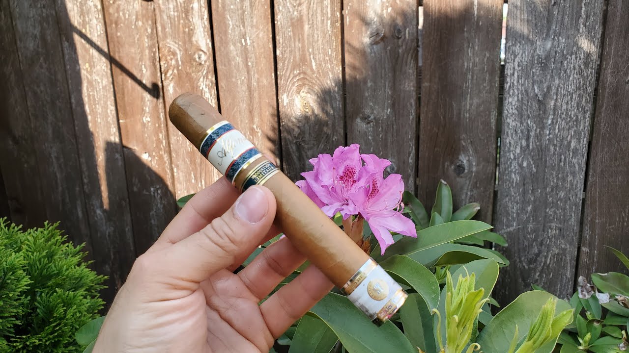 Alfonso Produccion Limitada Anejo No.3