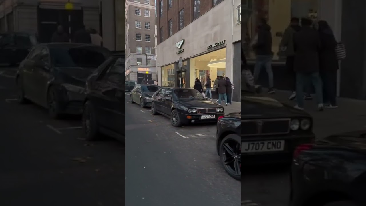 Just a Lancia Delta Integrale out-doing a Ferrari 488 and G-Wagon in Mayfair!