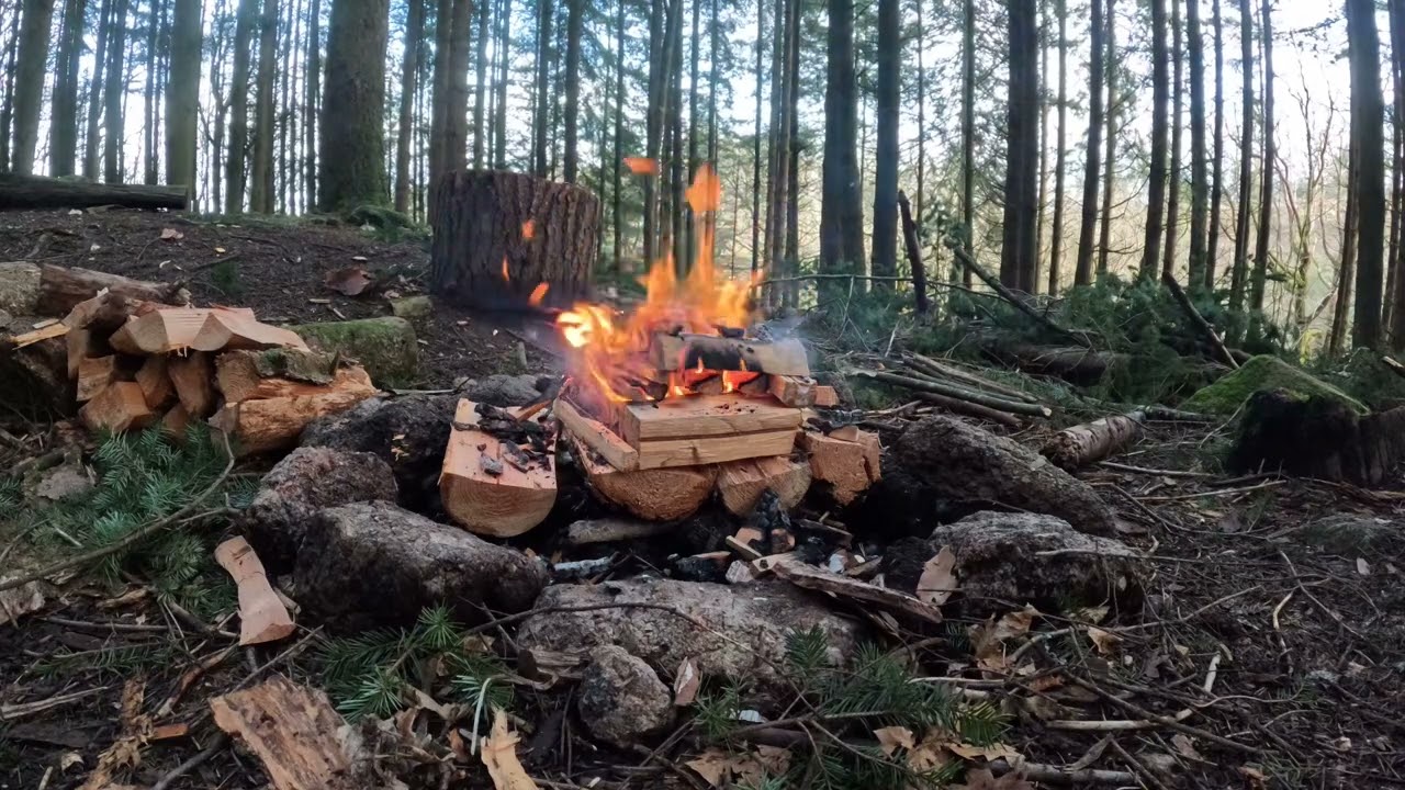 Upside down fire - time lapse.