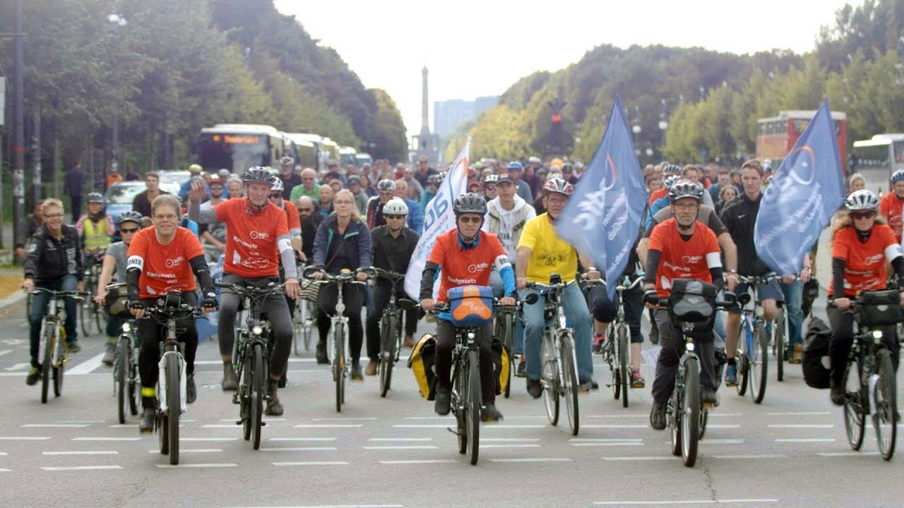 Das Fahrrad Duell: Paris vs. Berlin (2018)
