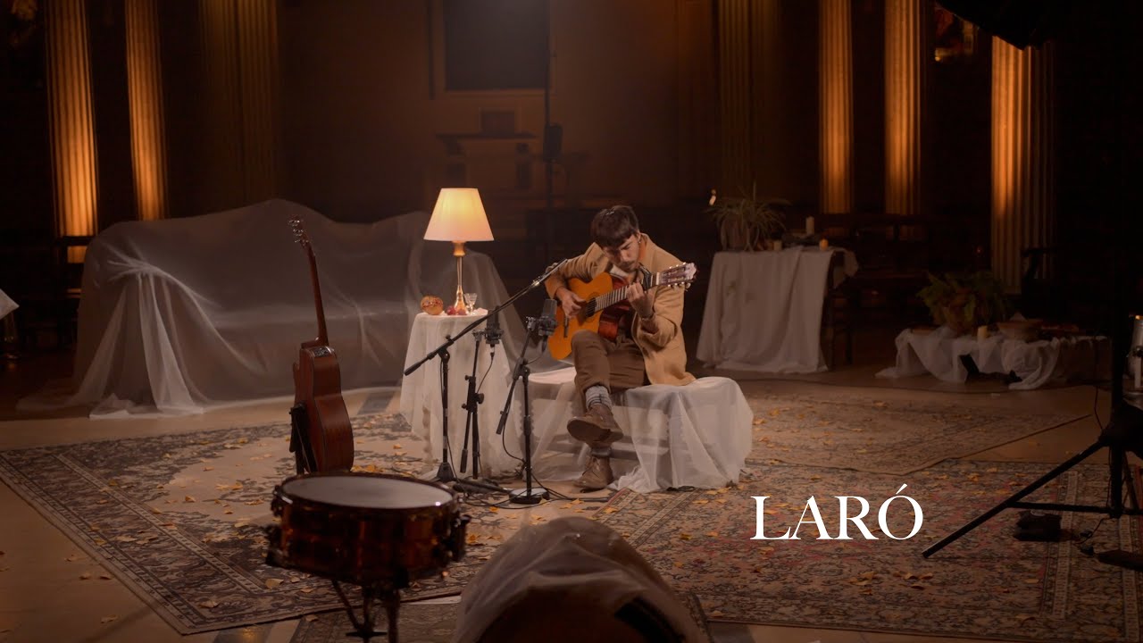 LARÓ🏛️ Sesión en Vivo | La Sala: Canciones Desconectadas