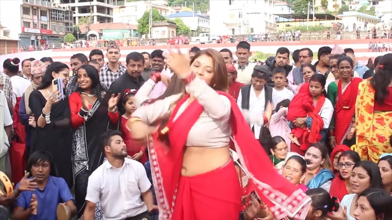 च्वासै च्वासै खतरा नाच हेर्नुस Local Special Teej Dance in Gulmi 2080
