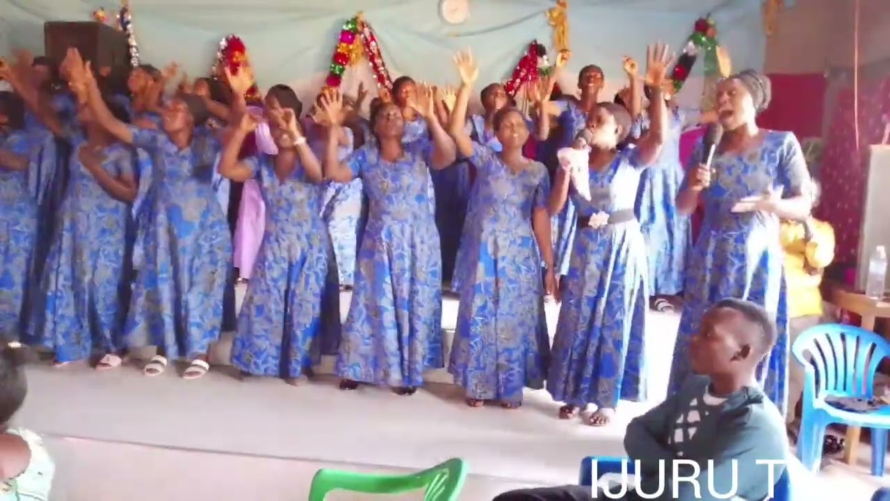 TARAMANA NA SAUTI YA MWISHO CHOIR HAMWE NA RISHARI TWAGIYE 