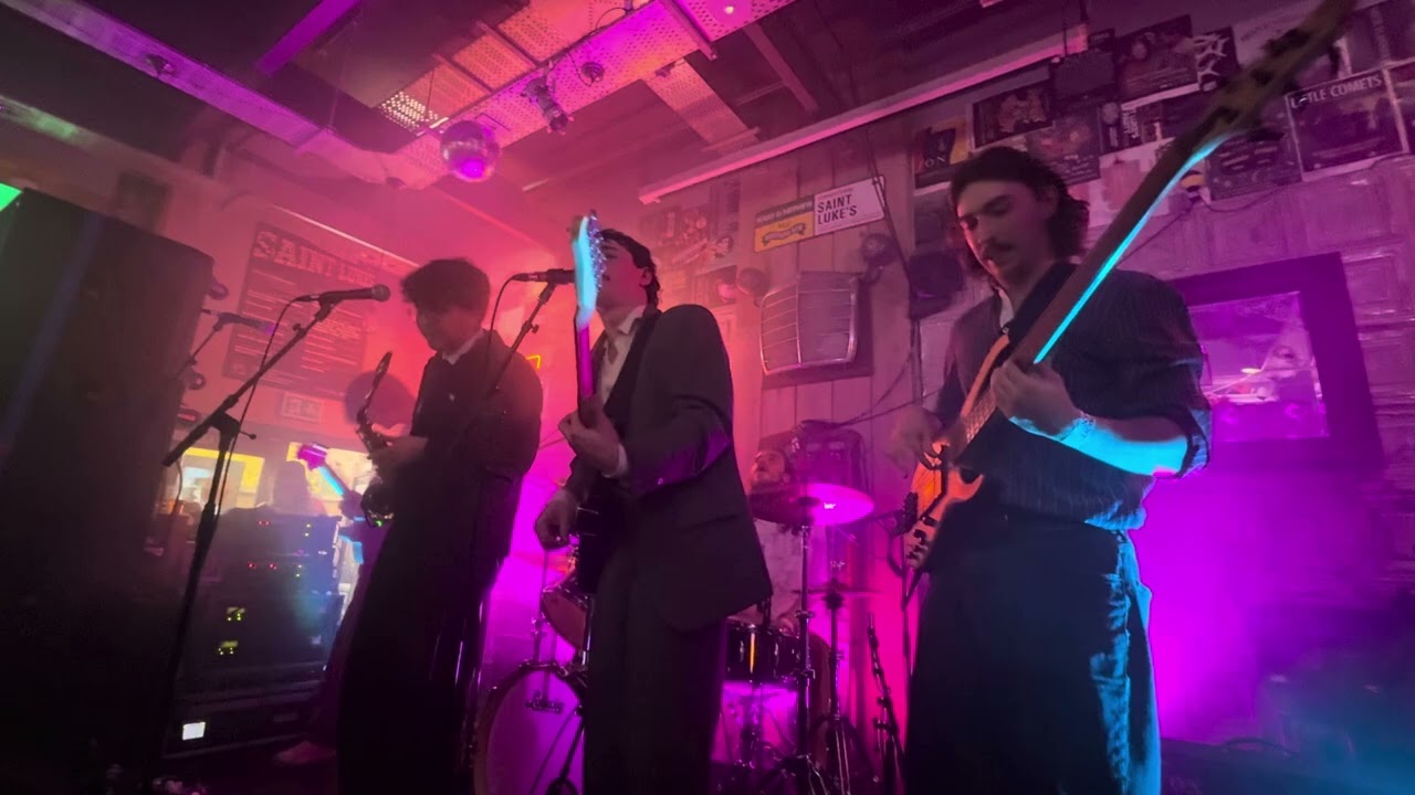 GIRLS.SPEAK.FRENCH. - is there any space left on the moon? (Live in Winged Ox - Tenement Train 2025)