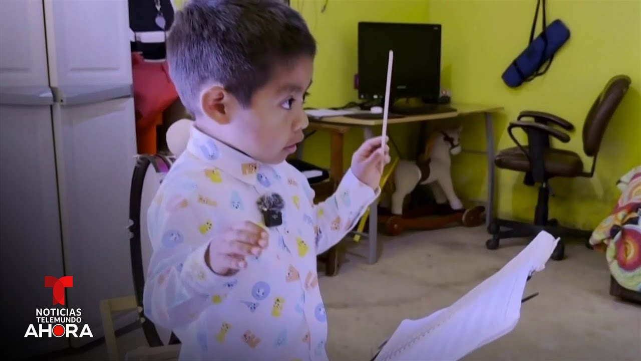 Niño mexicano de 4 años conquista las redes con su pasión por la música y la dirección de orquesta