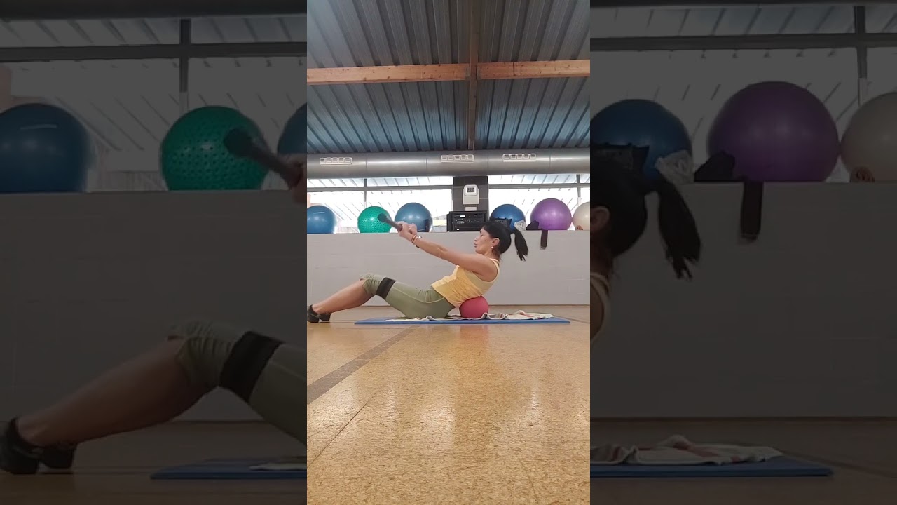 PILATES con implementos 🇪🇦 #pilates #cuerpofitnes #relax #rutasypaisajes #zumba #sports 