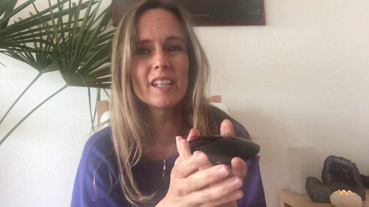Obsidienne Œil Céleste: ses vertus