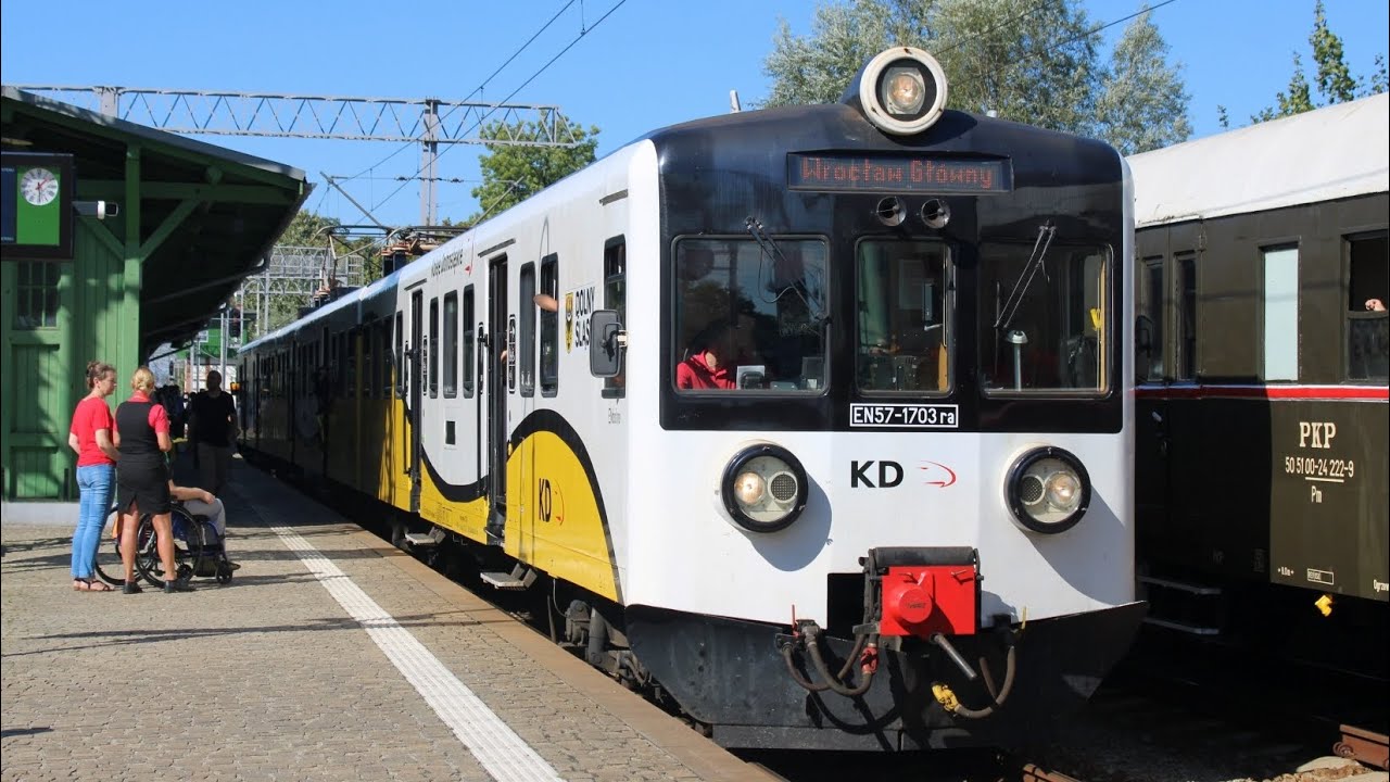 Wjazd I odjazd EN57-1703 jako KD na stacji Wrocław Leśnica + miły maszynista 