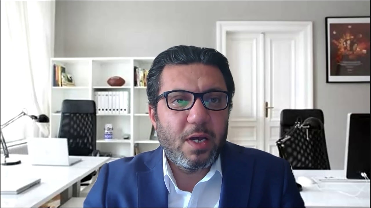 شرح لاجازات العاملين بالقطاع الخاص قانون العمل المصرى 12 لسنه  2003 الجزء الاول