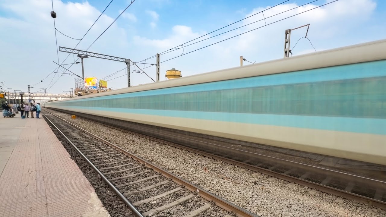 Need for Speed WAP7 Puri Garib Rath+Coromandel+Gitanjali+Durgiana attacks Madpur at flat 130 Kmph