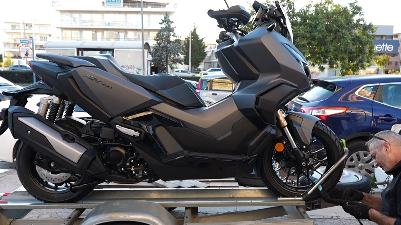 unboxing HONDA ADV 350 scooter grey 2024 color