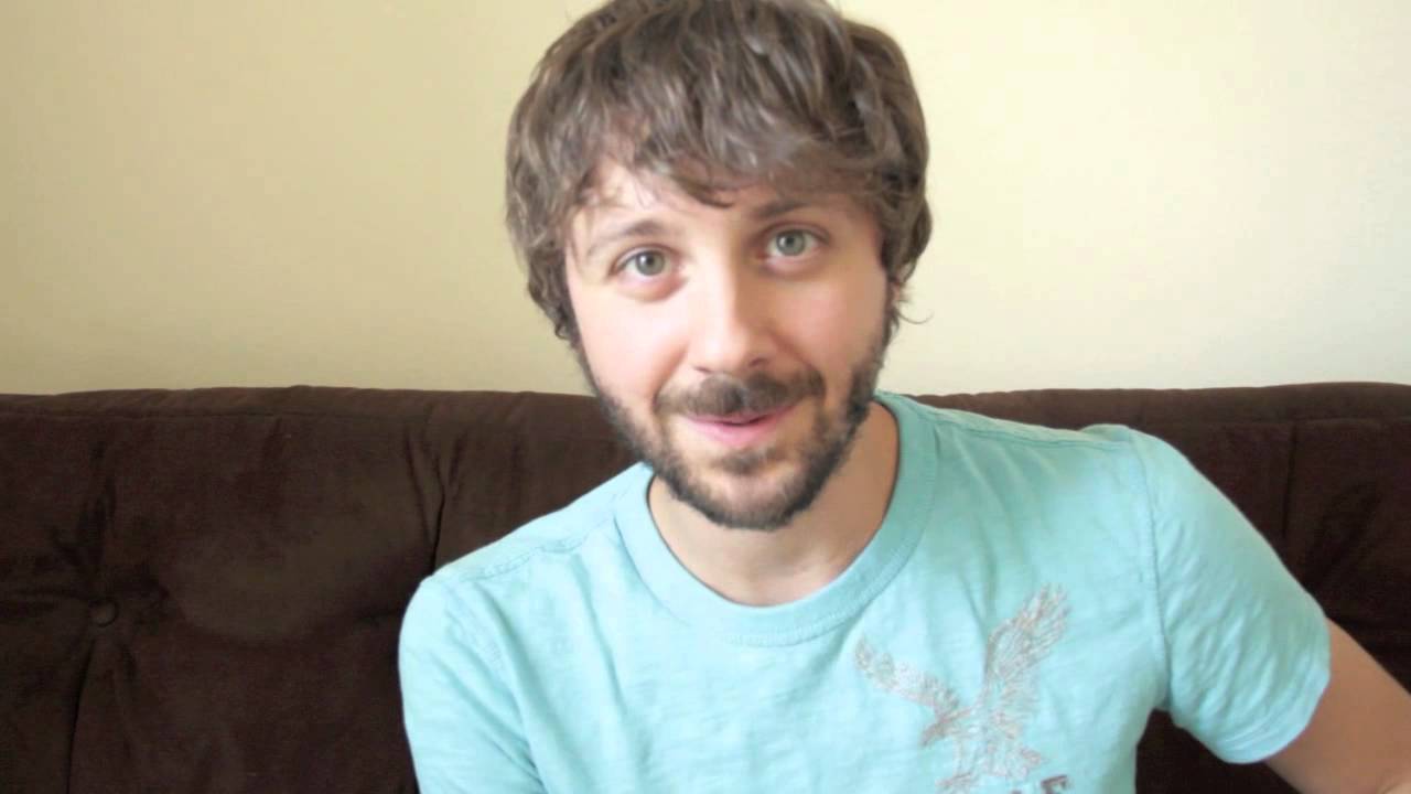 Q&A WITH MAXWELL GLICK FROM THE LIZZIE BENNET DIARIES #2