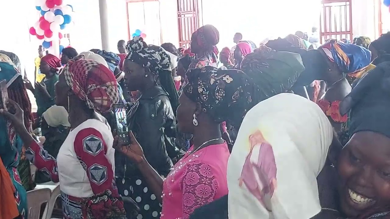 singer wal Gile praise the lord in Kampala