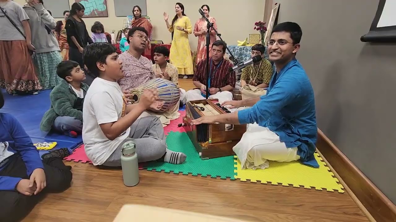 HG AMARENDRA PRABHU is back in COLUMBUS with his sweet Hare Krishna kirtan! 