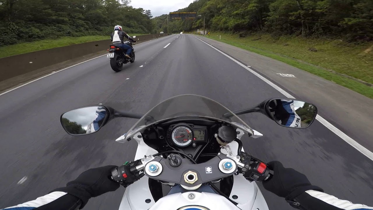 Srad 750 com power commander e Quick Shifter  e GSR 750 - Paranagu&aacute;Motos 2017