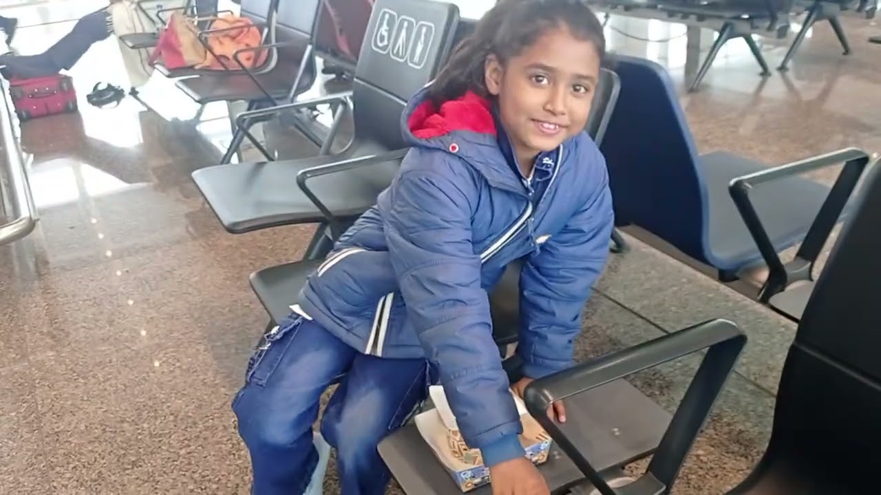 My first flight ✈️ Delhi to Mumbai @iam_rivanyasingh #fullvlog