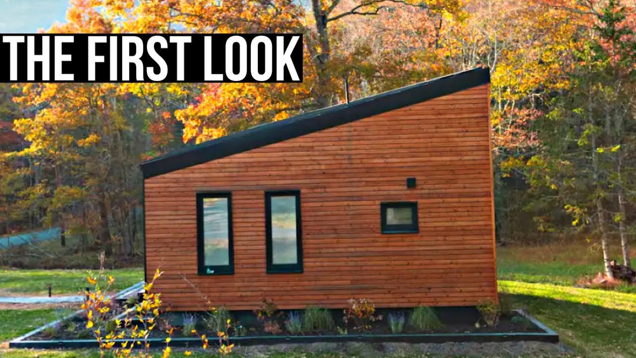 It's about time! A New modern PREFAB HOME is now available on the East Coast!!
