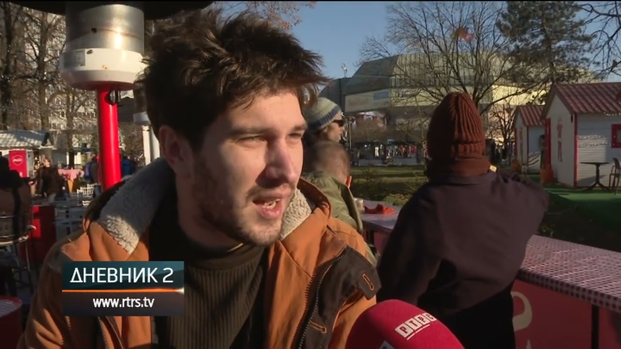 Pripreme za Novu godinu u punom jeku; Turisti u Banjaluku stigli iz svih krajeva svijeta
