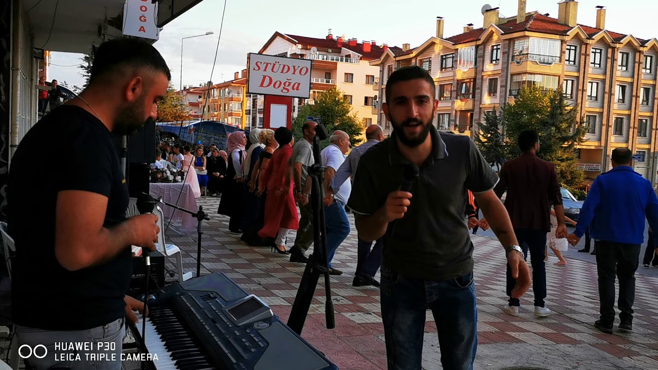Taner tan.  ramazan aktaş.  Erzurum düğünü halay