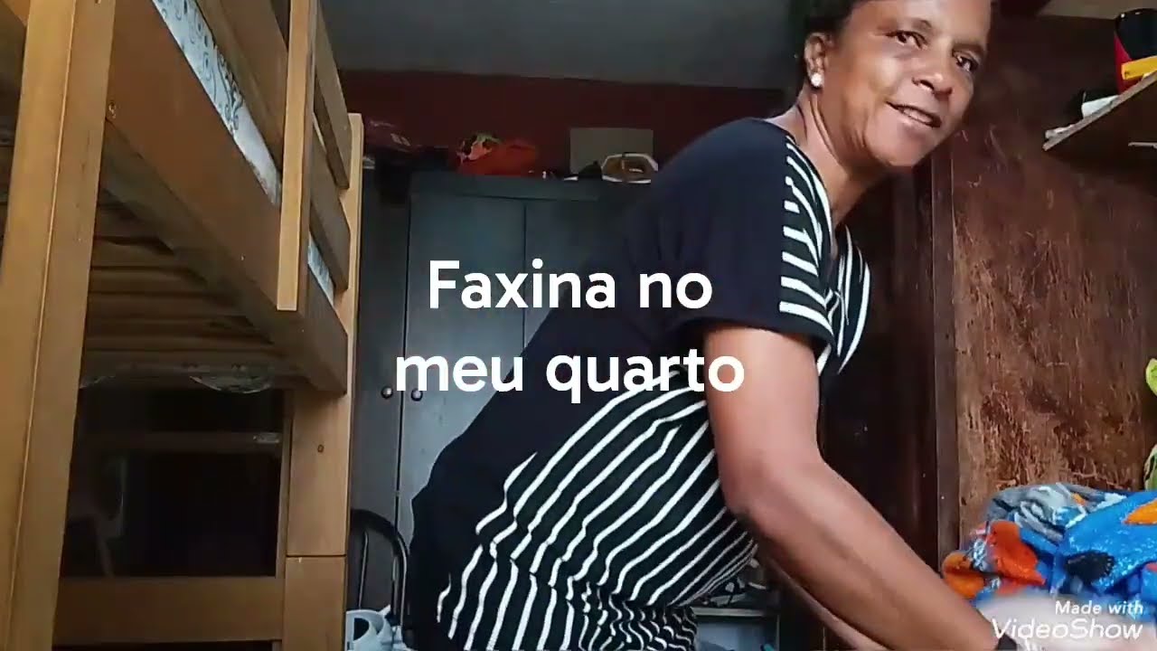 FAZENDO FAXINA NO MEU QUARTO 
