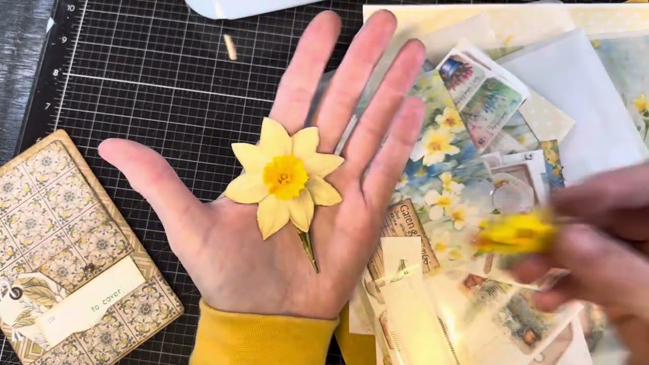 Crafting A Garden Story; panel piece; #JournalJigsaw