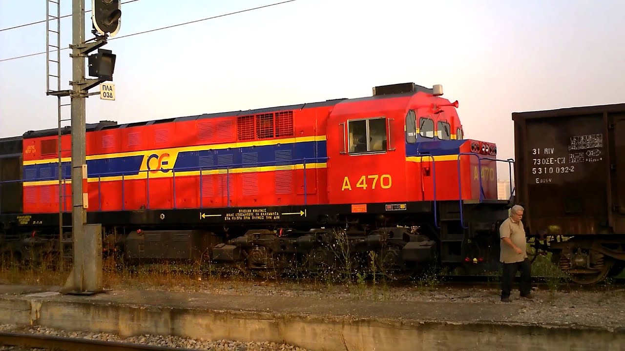 MLW (Montreal Locomotive Works) A464 & A470 at Plati Macedonia (08/09/11)