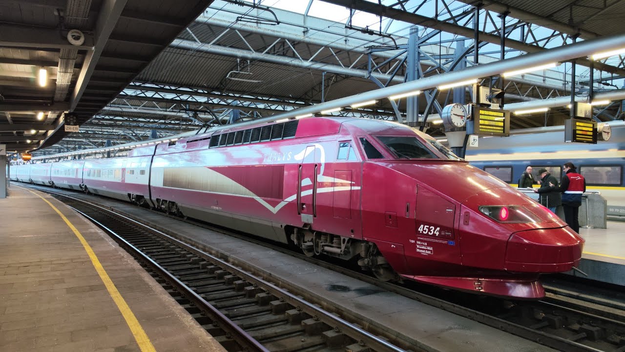 THA 9357 Thalys Brussel-Zuid, Bruxelles-Midi - Amsterdam Central.