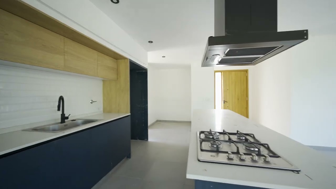 CASA EN VENTA 4 AMBIENTES A ESTRENAR BARRIO ACACIAS PUERTOS ESCOBAR.