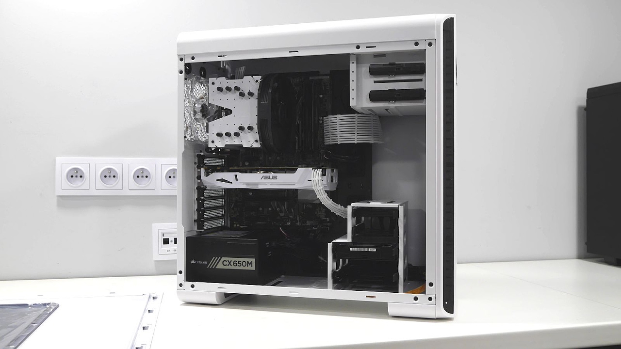 Śnieżynka z i5-7600K + GTX1070 + 16GB RAM +SSD