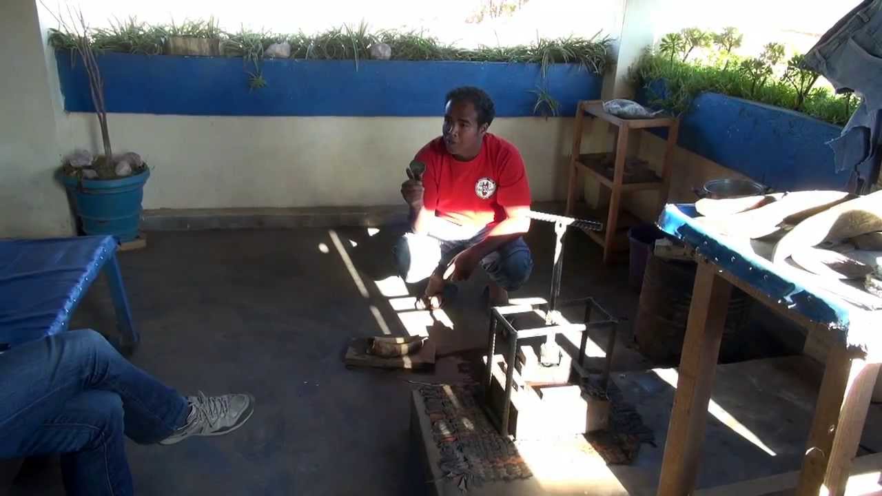 Madagascar - artisanat corne de zébu