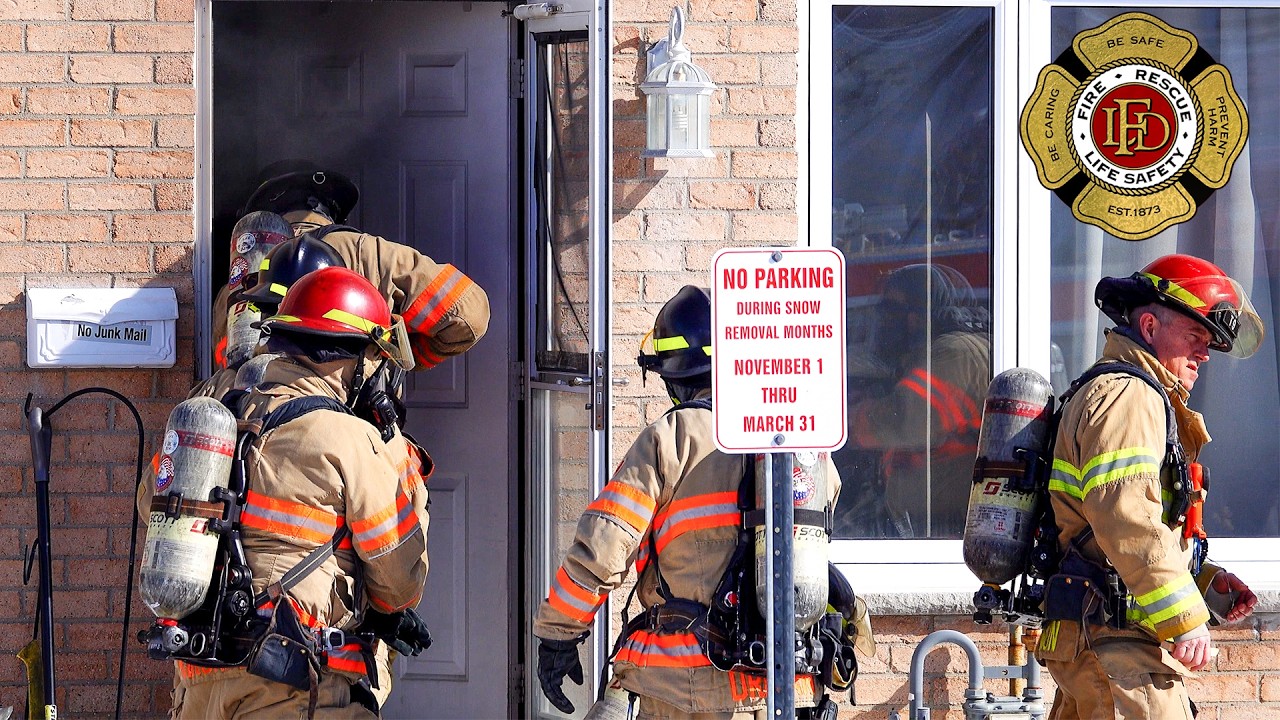 ARRIVAL VIDEO - Working Fire - London Fire, 320 Westminster Ave, Unit 3 02/13/2026