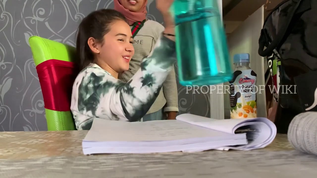 SANDRINA GABISA NAHAN KETAWA DI GANGGUIN REY 🤣🤣🤣