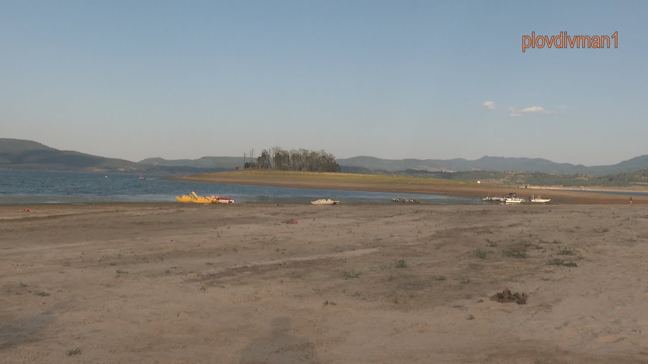 Къде изчезва водата от язовир Батак?