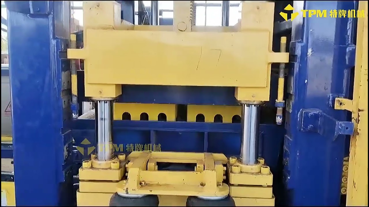 Boost Your Hollow Blocks Production with the TPM10000G Servo-driven Block Machine!
