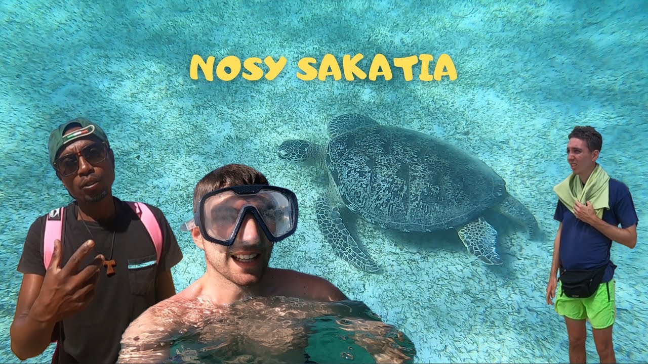Un giorno a Nosy Sakatia - Bagno con le tartarughe giganti del Madagascar