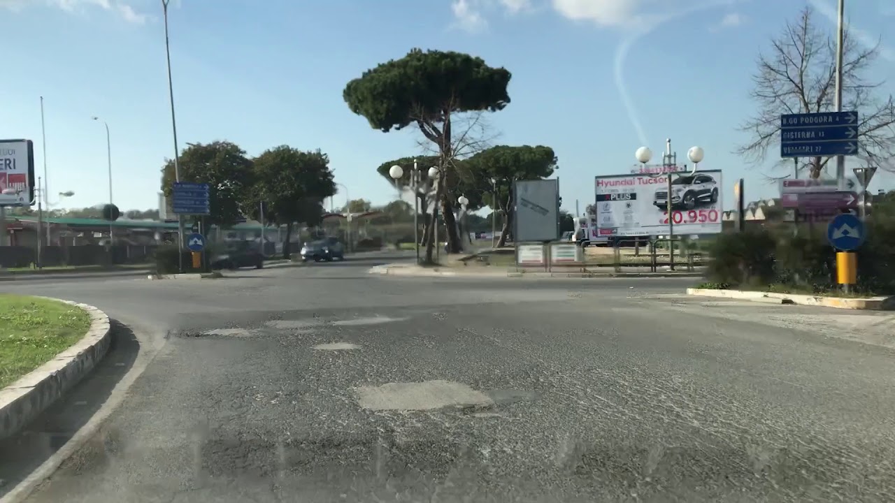 Svolta a destra, svolta a sinistra e rotatoria - videolezione scuolaguida