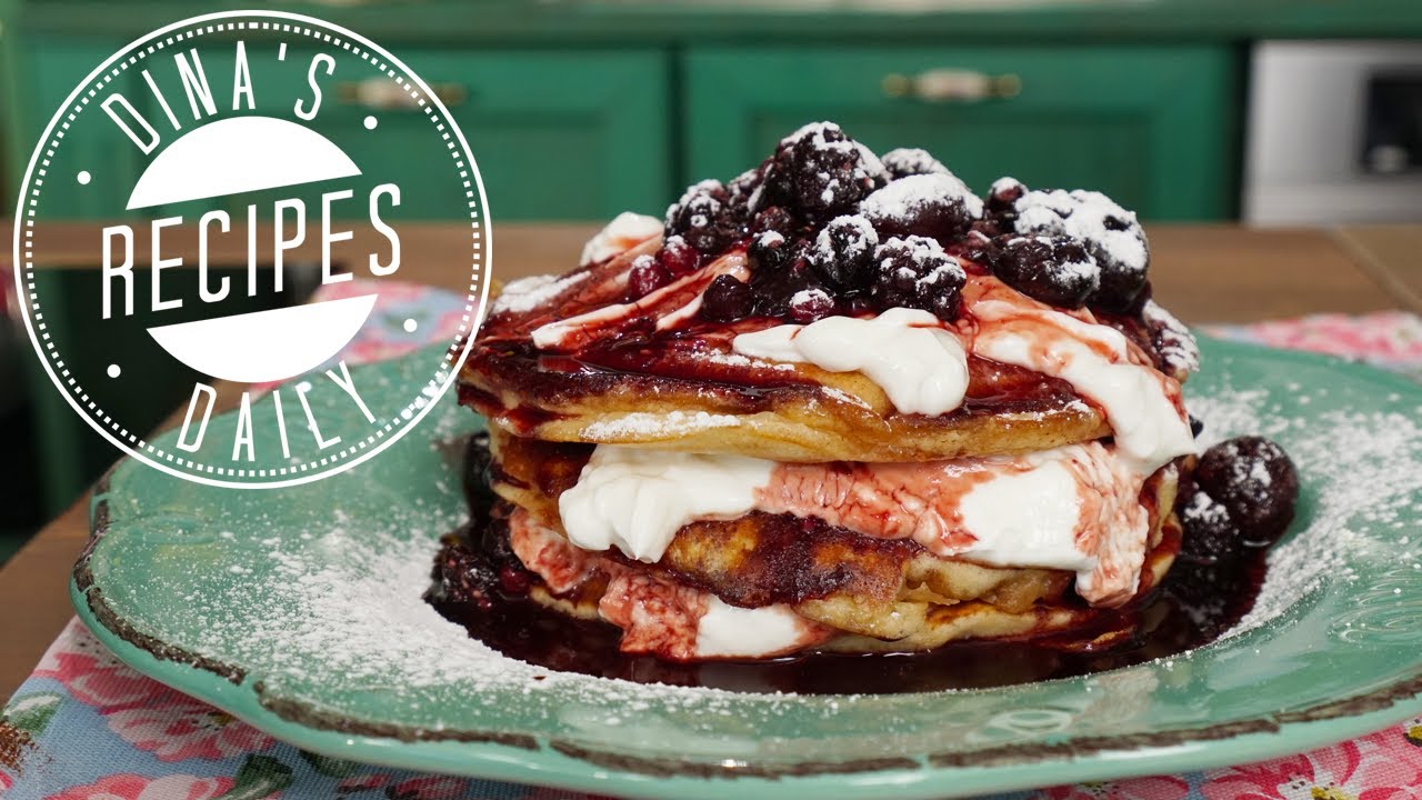 Dina’s Daily Recipes - Pancakes με σάλτσα κόκκινων φρούτων