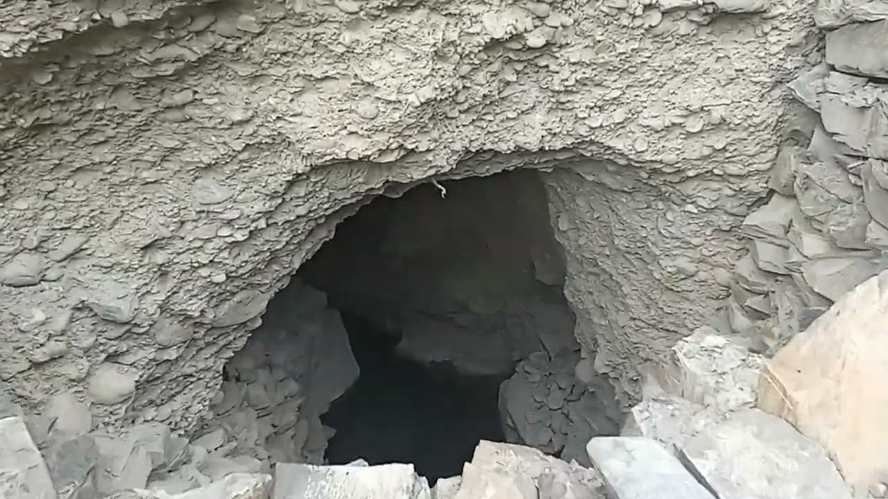 Хатарнокии роҳро бубинед то мазори Хоҷа Иброҳими Валӣ ноҳияи Кӯҳистони Мастчоҳ #природа #Тоҷикистон
