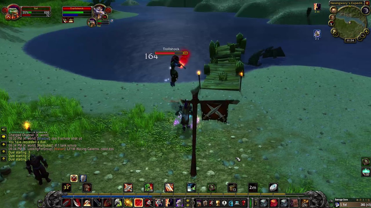 WoW Classic: 29 Troll Warrior Twink vs 38 Troll Shaman