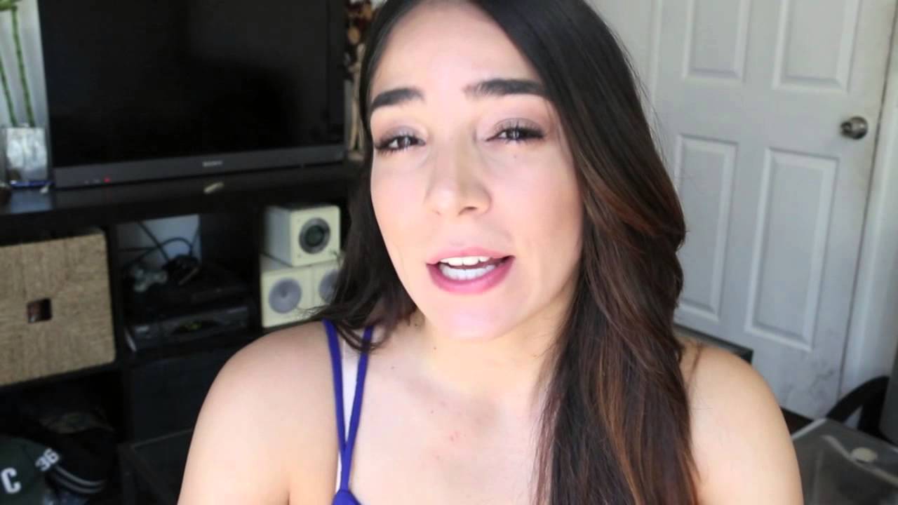 COMO CUIDO MI CARA (2014)