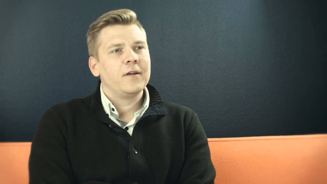 Miksi kuunteleminen on tärkeää johtajille?