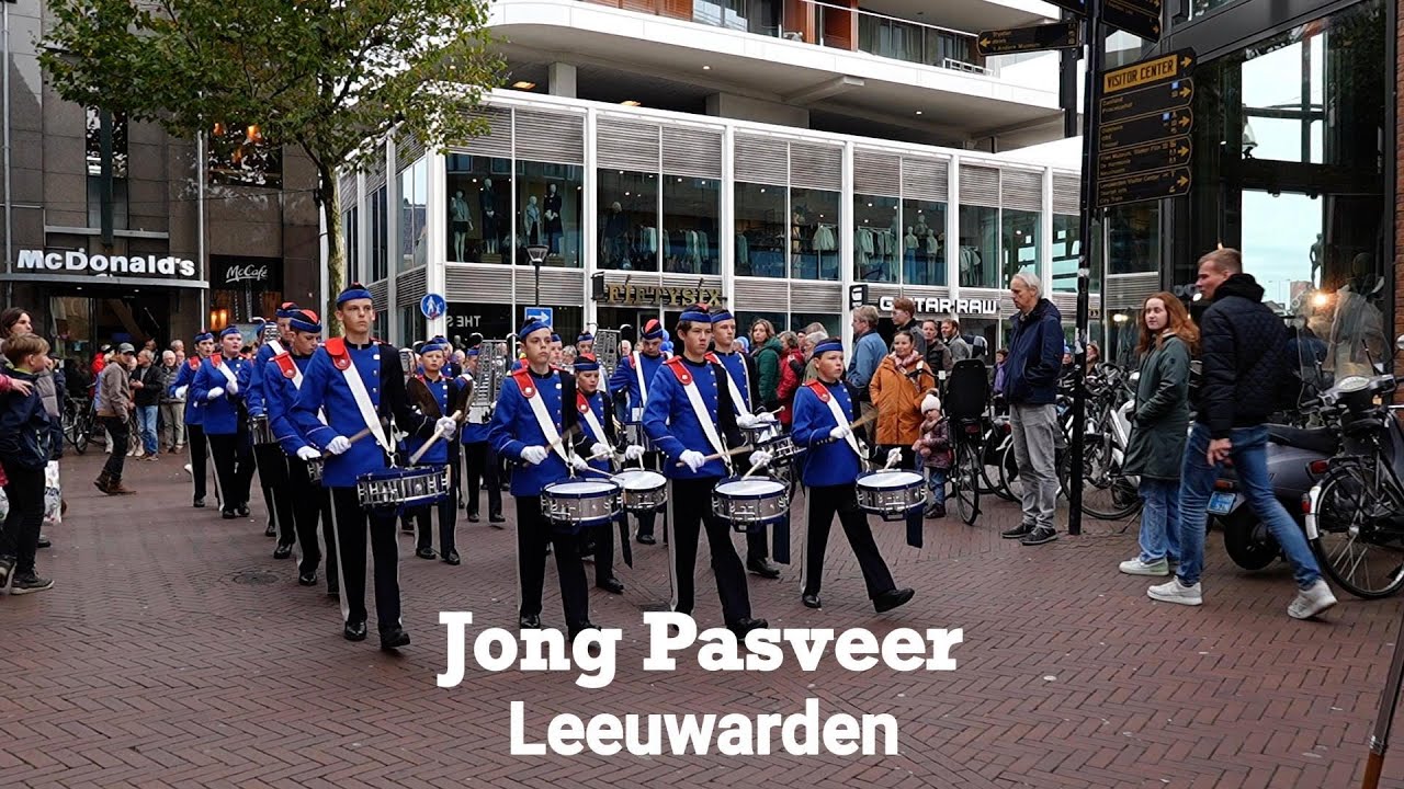 Loud & Proud Leeuwarden (show parade) Jong Pasveer Leeuwarden. #proud2024