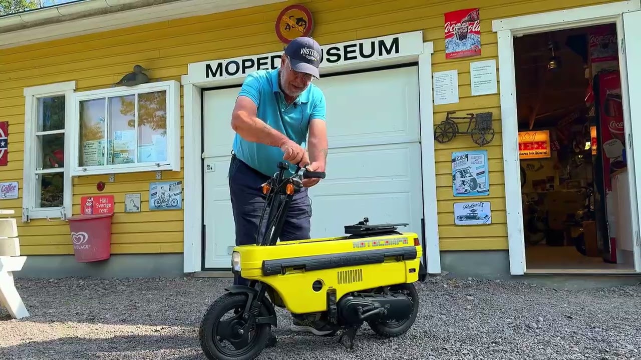Mopedkungen abdikerar