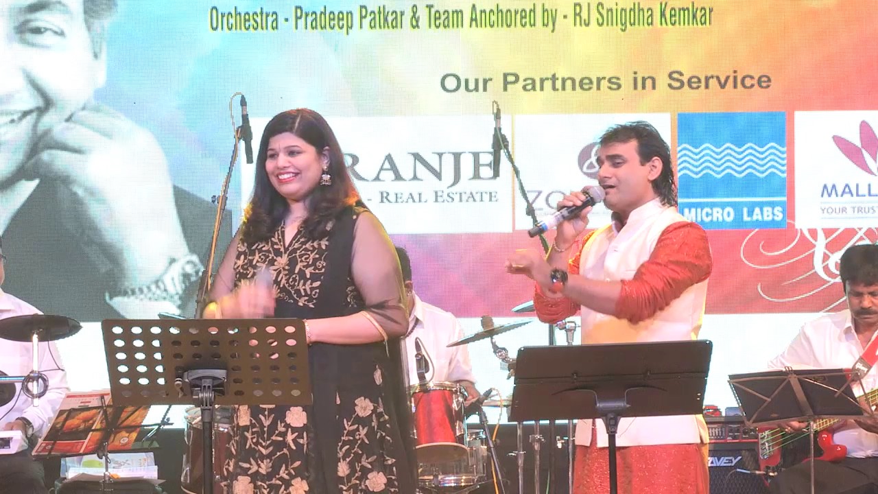 Adaab Rafi 3 -  Thahariye Hosh Mein Aa Loon, well rendered by Nanu Gurjar & Shruti Bhide