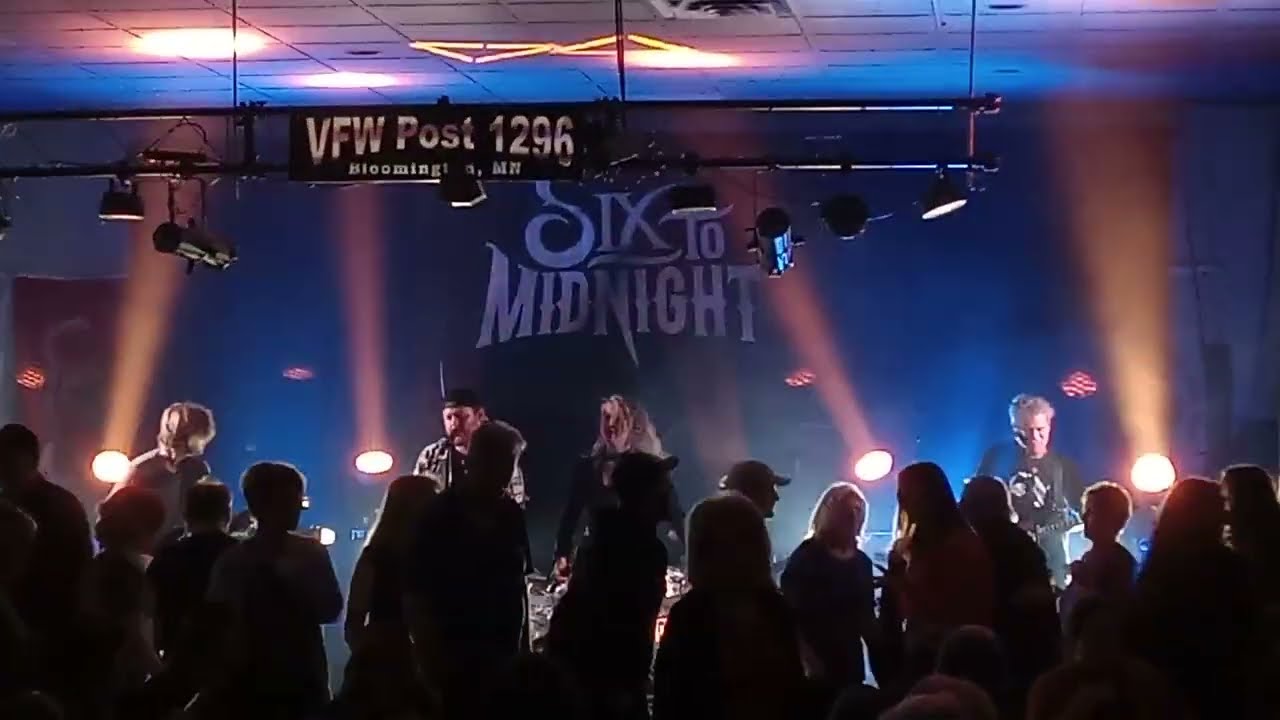 Six to Midnight - I Love Rock and Roll (a la Joan Jett)