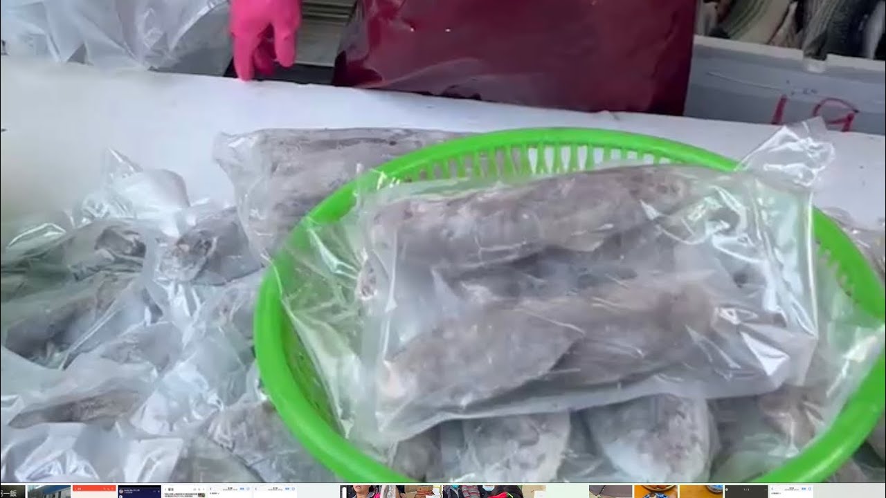 {冷凍肉魚}升級更大隻.一口氣賣了15箱約1114尾一次完售 溪湖小辣椒🌶️海鮮叫賣 每星期六跟日在彰化縣溪湖鎮忠溪路386號往前200公尺