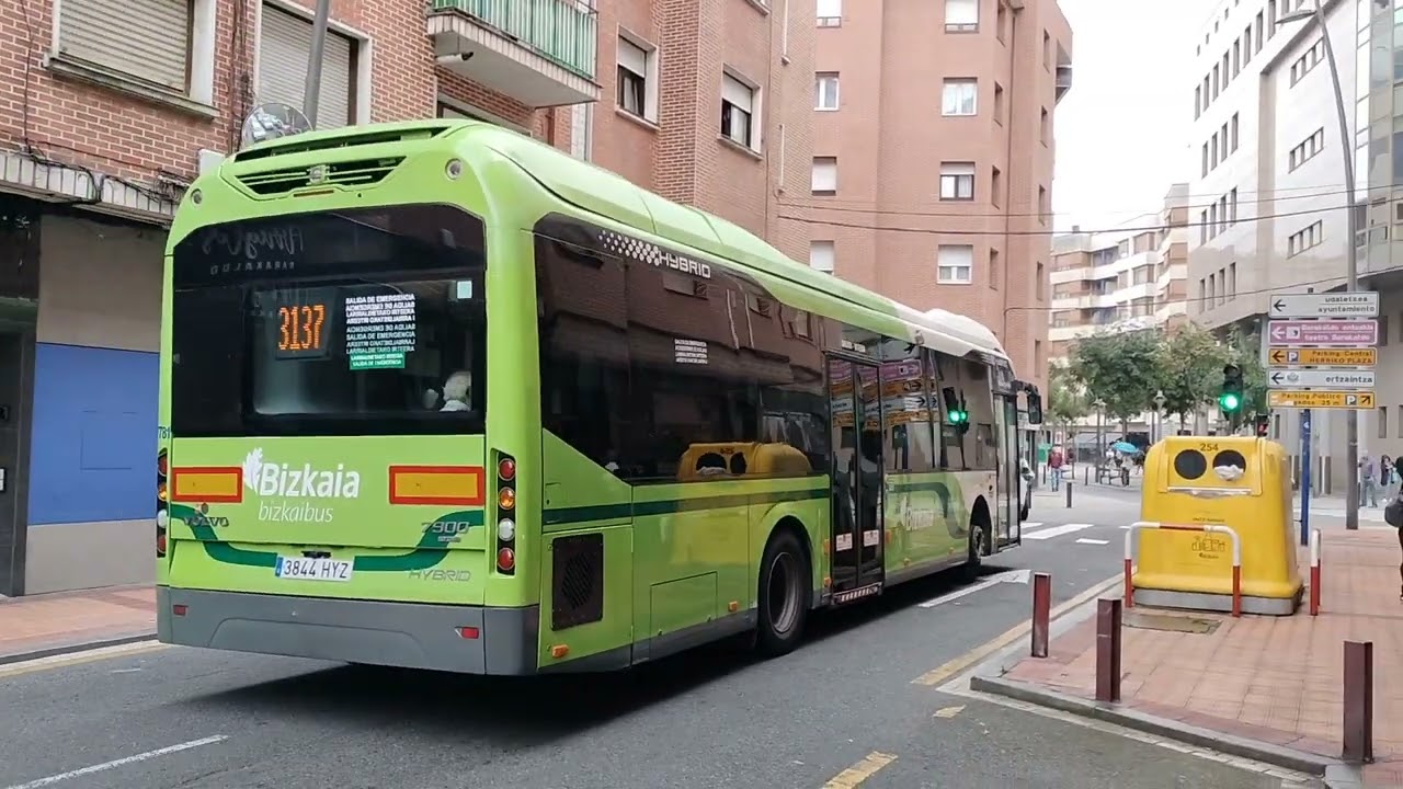 Bizkaibus Volvo 7900 HYBRID Nº 7781 en línea 3137